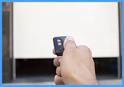 Eagle Garage Door Service Pompano Beach, FL 954-514-9357 Eagle Garage Door Service Pompano Beach, FL 954-514-9357 - serv-sid-gr-opn-37m